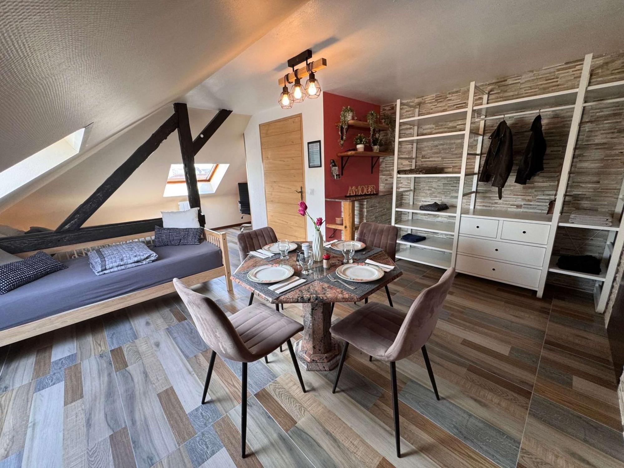 Private & Comfortable Apartments Puttelange-aux-Lacs Eksteriør bilde